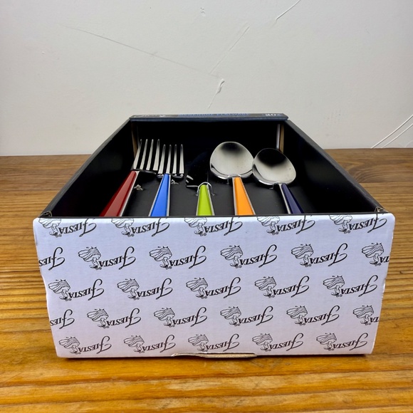 Fiesta Merengue Flatware Set – 20 Piece Colorful Service for 4 - Picture 6 of 14
